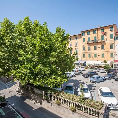 Apartment Quadrilocale Centro Storico *